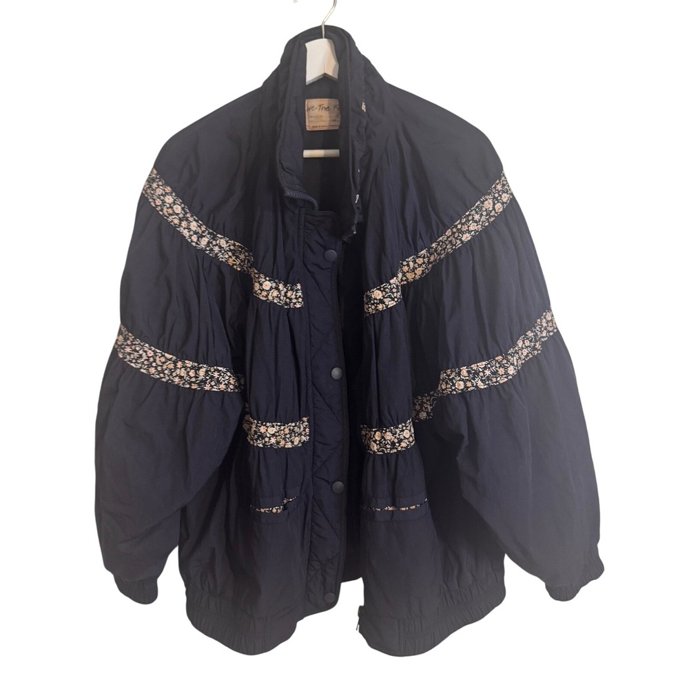We The Free Jacket Quilted Floral Trim Medium Navy Blue Womens Boho Bomber